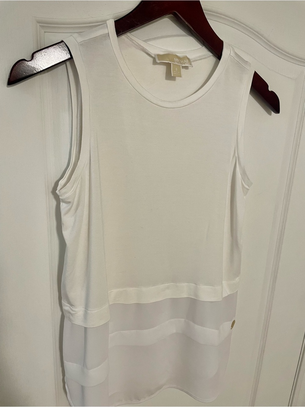 Michael Kors White Sleeveless Layered Tank with Gold Logo Tag Small
